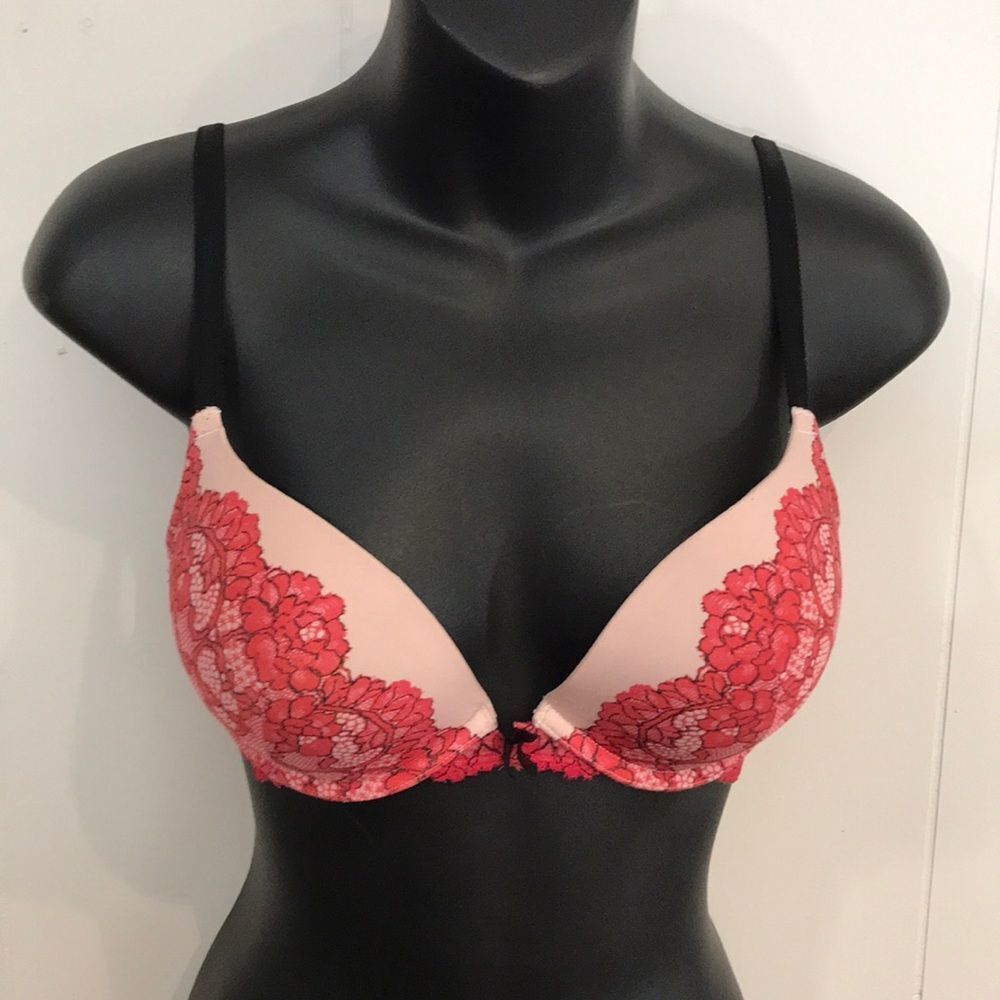 Victoria’s Secret Pink Red Lace Print Dream Angels Padded Push up Bra 32D